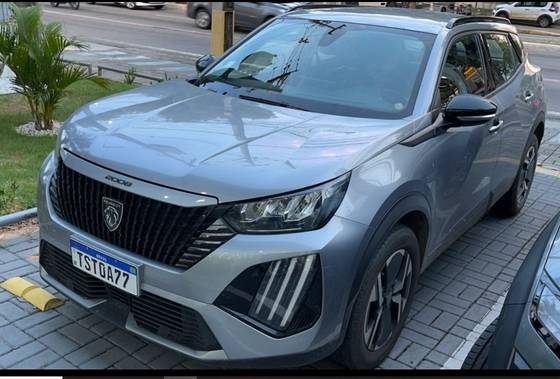 PEUGEOT 2008 1.0 TURBO 200 FLEX ACTIVE CVT PEUGEOT 2008 1.0 TURBO 200 FLEX ACTIVE CVT